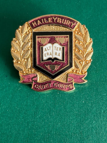 Haileybury Private School Cadet Corps Cap Badge
