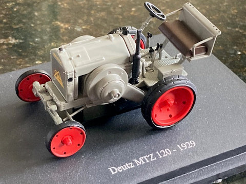 1:43 - Deutz MTZ 120 , 1929 Diecast Model
