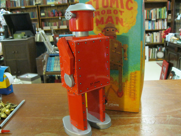Clockwork Atomic Robot Man .