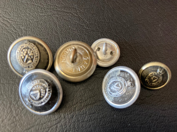 Ulster Constabulary Button Lot