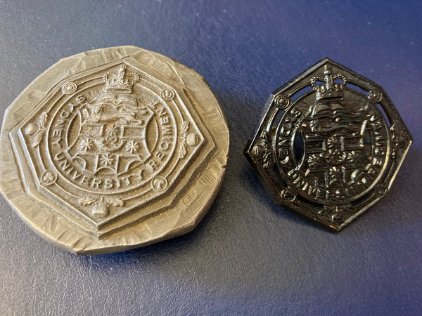 Original- Sydney University Regt Badge Die