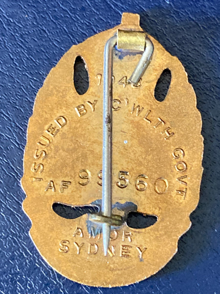 1948 - Returned Services Badge