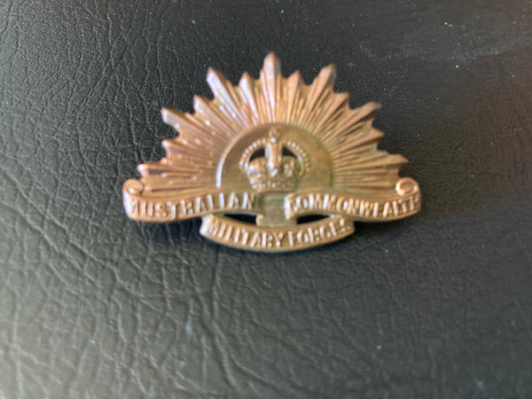 Stokes - Rising Sun Collar Badge