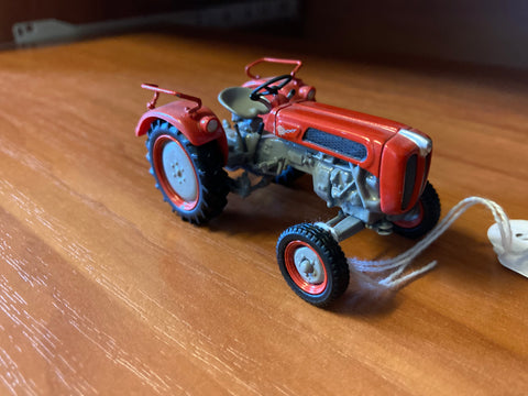 1960 - Bantu 300 TD Tractor Model