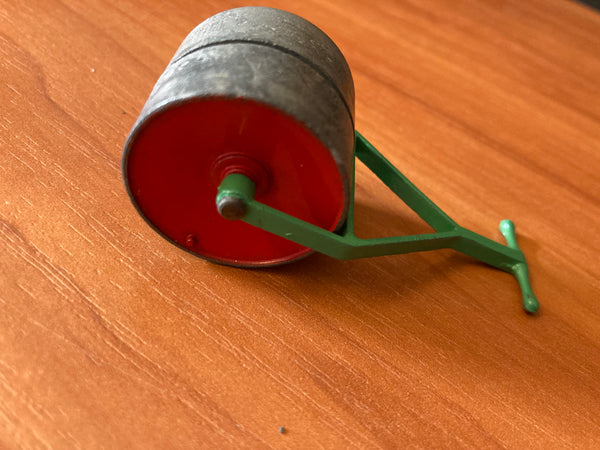 Dinky Garden Roller