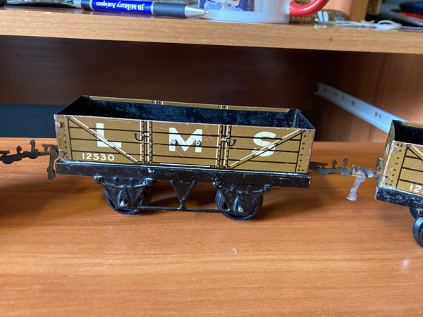 Hornby “O” Gauge Locomotive and Wagons