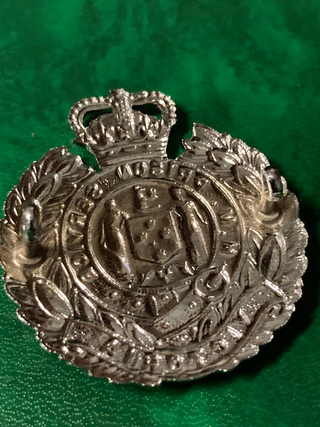 Obsolete - Victoria HM Prison Service Cap Badge