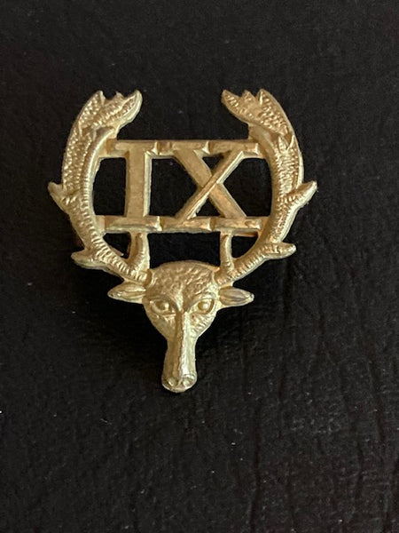 NZ - Wellington East Coast Rifles Collar Badge