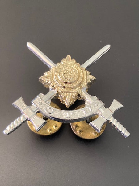 Australian Officer Training Unit Cap Badge