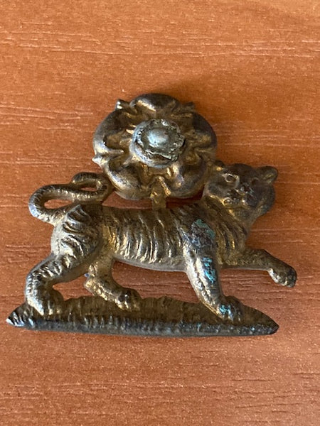 York & Lancaster Regt Collar Badge