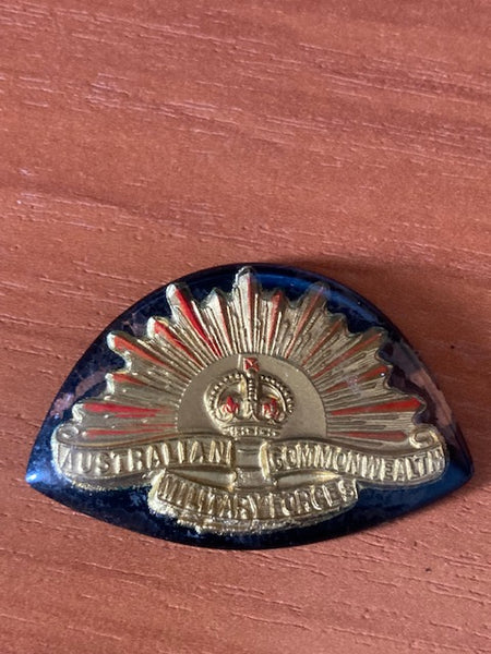 WW2 - Perspex Rising Sun Badge