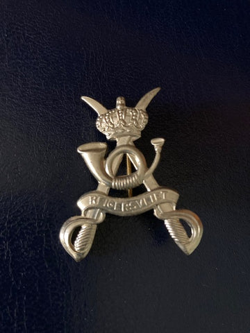 Belgium 2nd Chasseurs Cap Badge