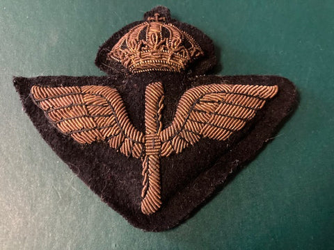 Belgium WW2 Era Airforce Officer's Cap Badge