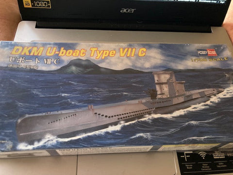 1/700 Submarine Model Kit