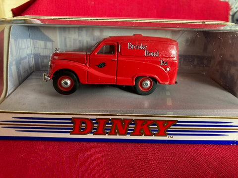 Dinky 1:43 - 1953 Austin A40 Van