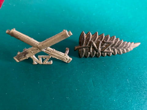 NZEF Fern Leaf & Machine Gun Corps Badges
