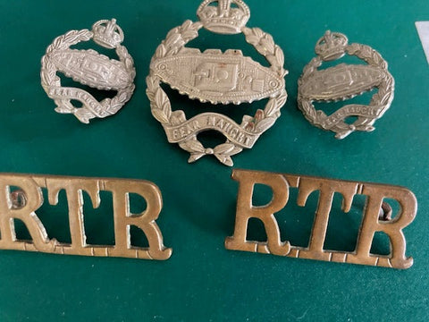 Royal Tank Regiment Badge Set