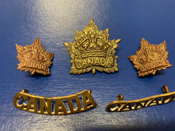 Canadian Badge Set