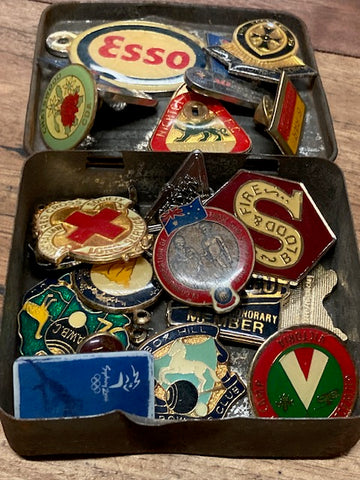 Tin of Badges & Fobs