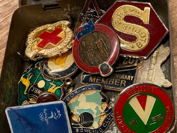 Tin of Badges & Fobs