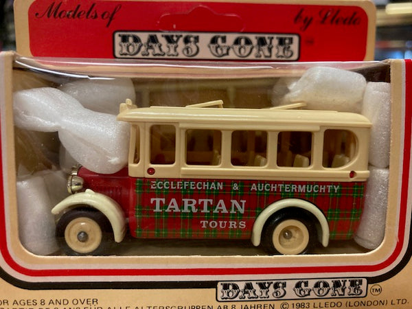 Lledo - Tartan Tours Bus