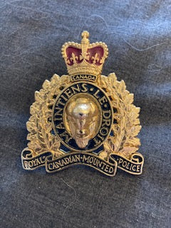 Royal Canadian Mounted Police Hat Badge
