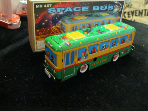 Clockwork Space Bus