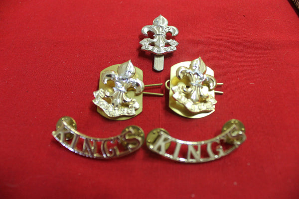 The king's Regiment Badge Set