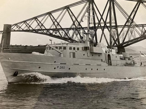HMS Kingfisher Photo