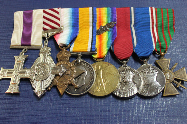 WW1 - Medal Group , Original and Replica