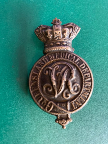 Pre Federation - Queensland Medical Department Cap Badge