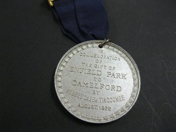 GB - 19822 Enefield  Park Medal.