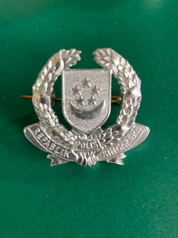 Republic of Singapore Police Cap Badge