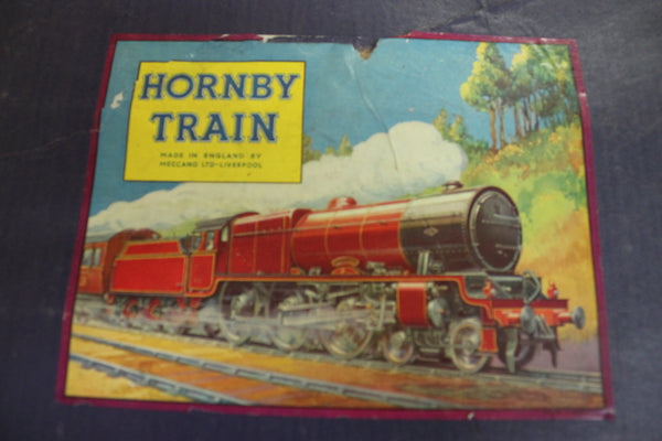 Hornby M1 Passenger Clockwork Train Set