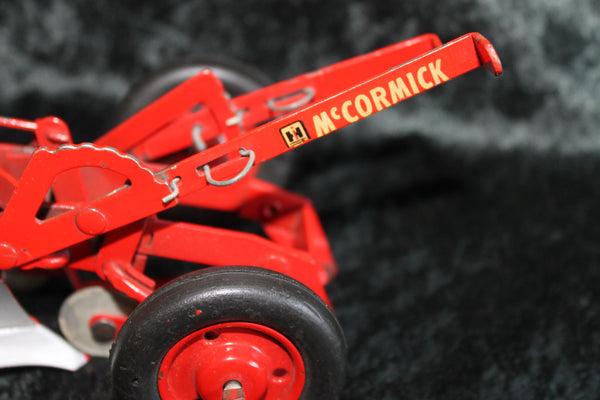 IH McCormick 1:16 2 Bottom Tractor Plough