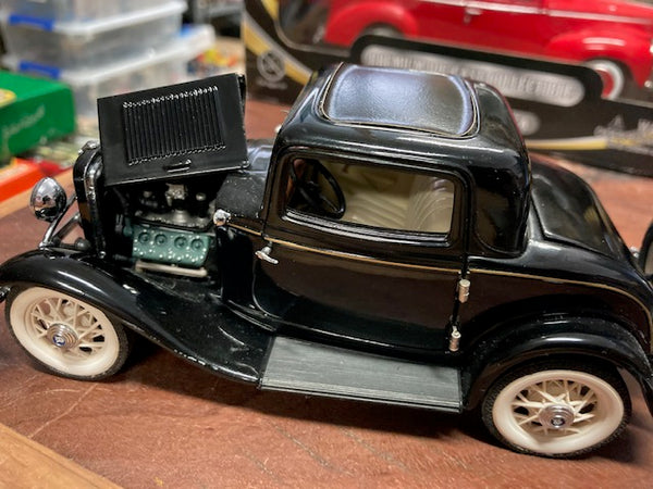 Franklin Mint  - 1932 Ford Coupe Precision Model