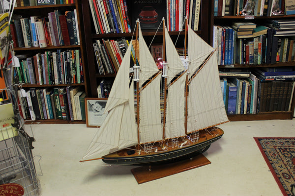 Large Model Yacht - 112 cm
