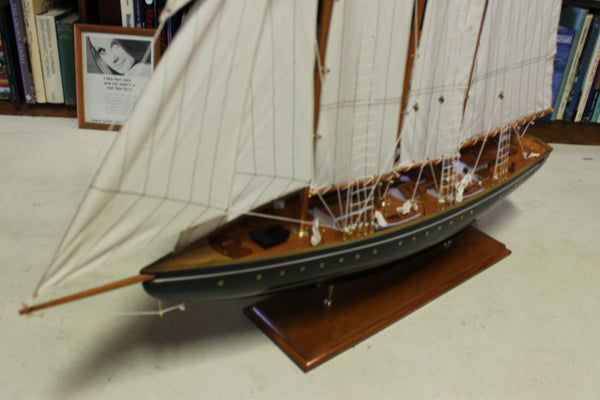 Large Model Yacht - 112 cm
