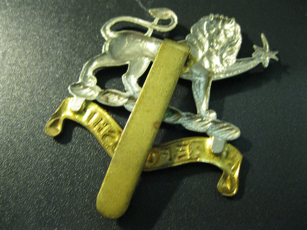 GB - Herefordshire Cap Badge.