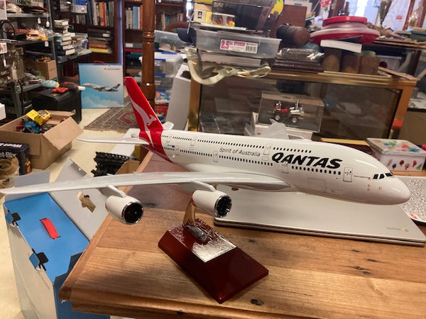 Qantas Model Aircraft A380