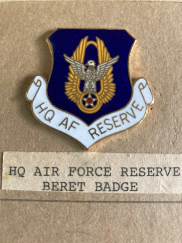 US - HQ Air Force Reserve Enamel Beret Badge