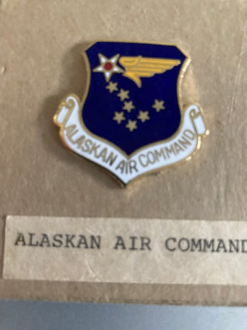 US - Alaskan Air Command Enamel Badge
