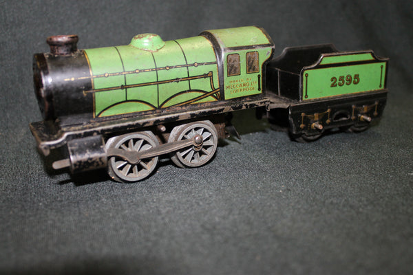 Hornby "O" Gauge Locomotive & Tender