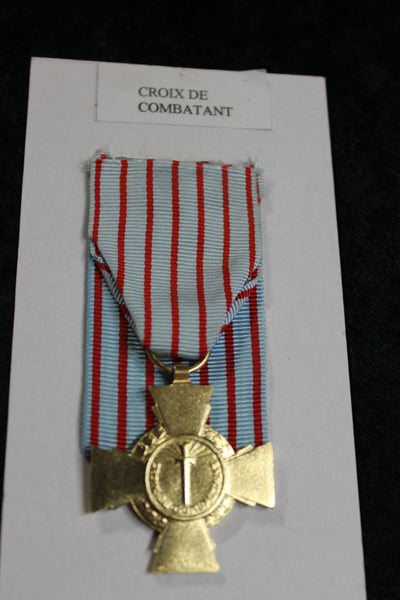 Croix De Combatant Medal