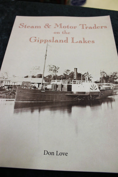 Steam & Motor Traders on the Gippsland Lakes by Don Love