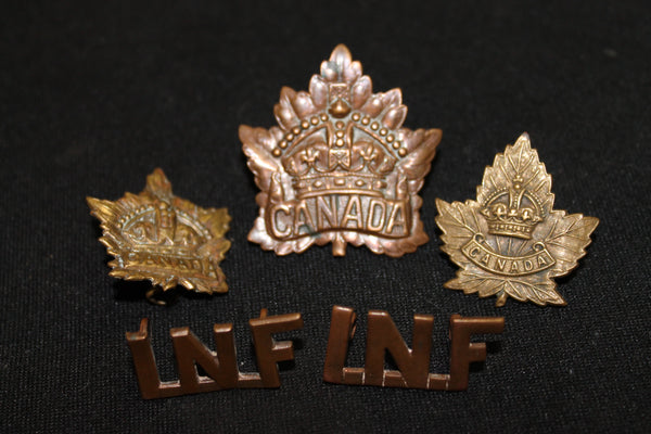 WW2 - Canadian Badge Set