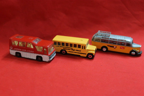 3 - Buses