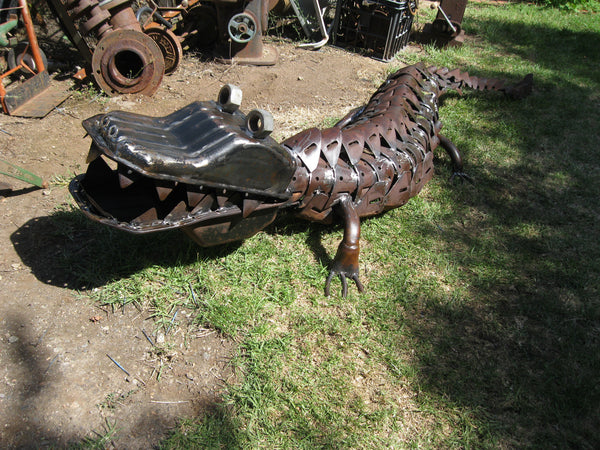 " Sweetheart " Crocodile Garden Sculpture